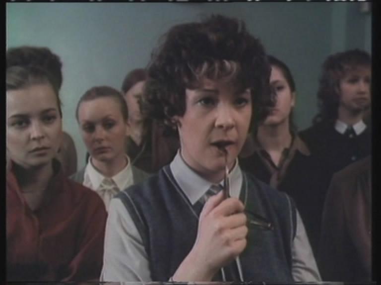 Кадр из фильма Не ходите, девки, замуж (1985)