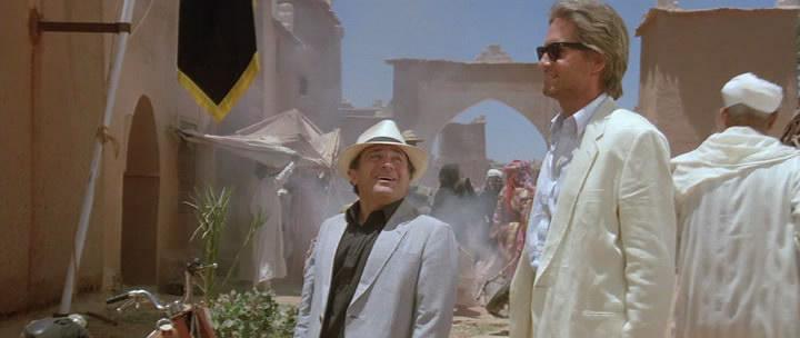 Кадр из фильма Жемчужина Нила / The Jewel of the Nile (1985)