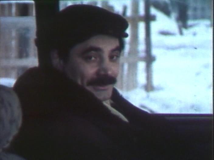 Кадр из фильма Нужные люди (1986)