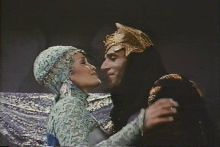 Кадр из фильма Волшебники Забытого королевства / Wizards of the Lost Kingdom (1985)