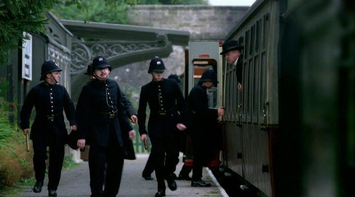 Кадр из фильма 39 ступеней / The 39 Steps (2008)