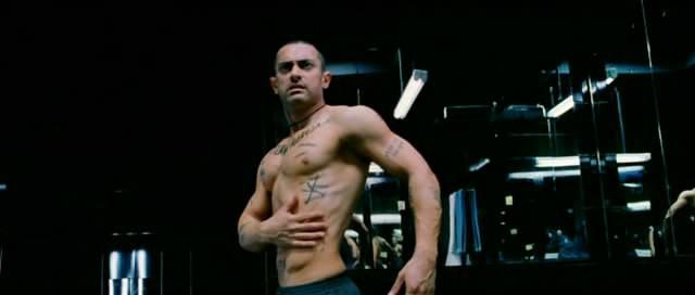 Кадр из фильма Гаджини / Ghajini (2008)