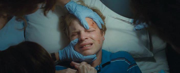 Кадр из фильма Черный шар / The Black Balloon (2008)