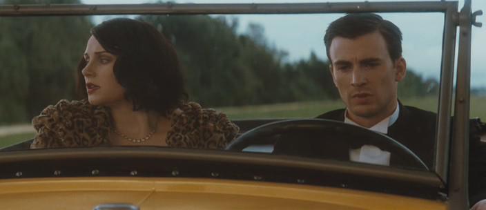 Кадр из фильма Пропажа алмаза "Слеза" / The Loss of a Teardrop Diamond (2008)