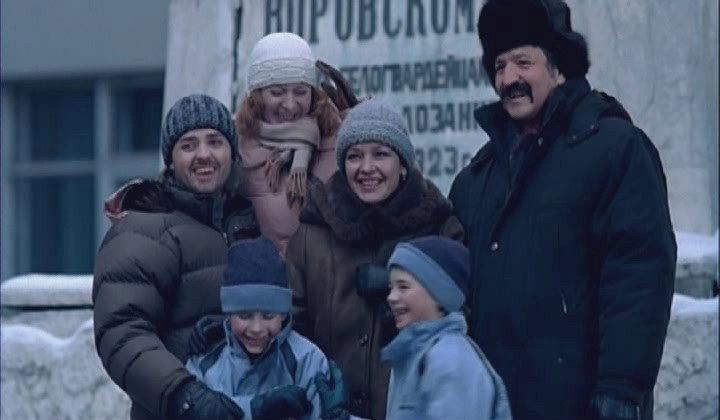 Кадр из фильма Никто кроме нас... (2008)