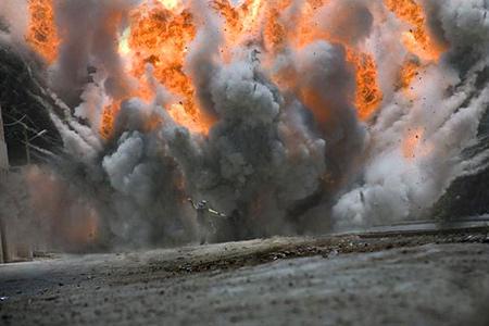 Кадр из фильма Повелитель бури / The Hurt Locker (2008)