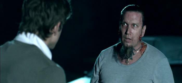 Кадр из фильма Зверь внутри / Virus Undead (2008)