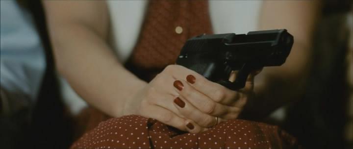 Кадр из фильма Ужасно счастлив / Terribly happy (2008)