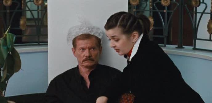 Кадр из фильма На спине у черного кота (2008)