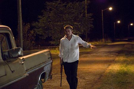 Кадр из фильма Незнакомцы / Familiar Strangers (2008)
