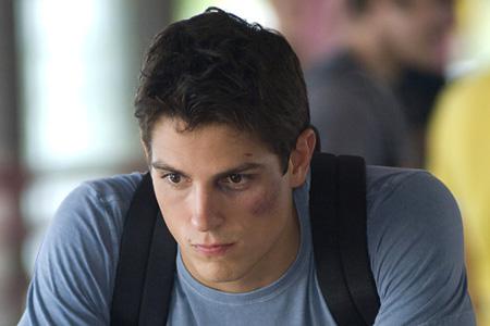 Кадр из фильма Никогда не сдавайся / Never Back Down (2008)