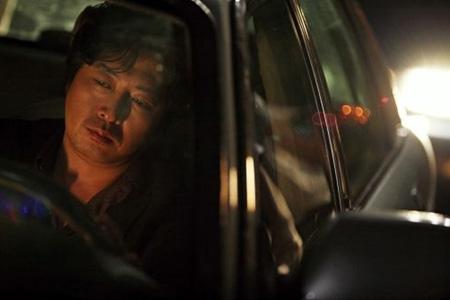 Кадр из фильма Преследователь / Chugyeogja (2008)