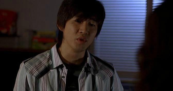 Кадр из фильма 6 лет в любви / 6nyeonjjae yeonaejung (2008)