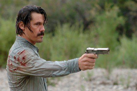 Кадр из фильма Старикам тут не место / No Country for Old Men (2008)