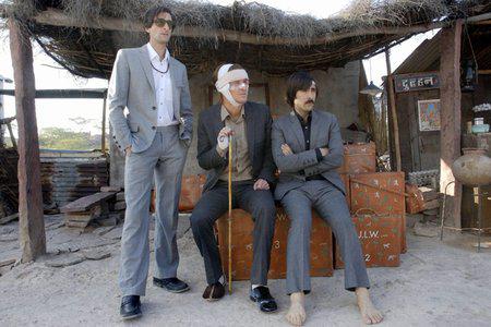Кадр из фильма Поезд на Дарджилинг. Отчаянные путешественники / The Darjeeling Limited (2008)