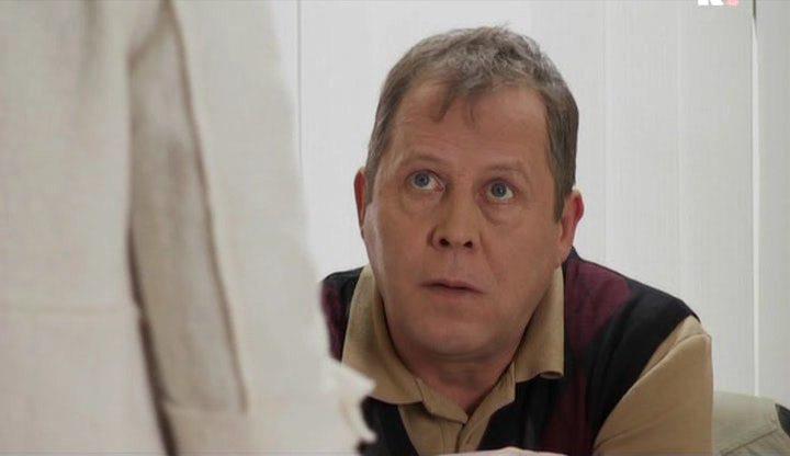 Кадр из фильма Убийство в дачный сезон (2008)