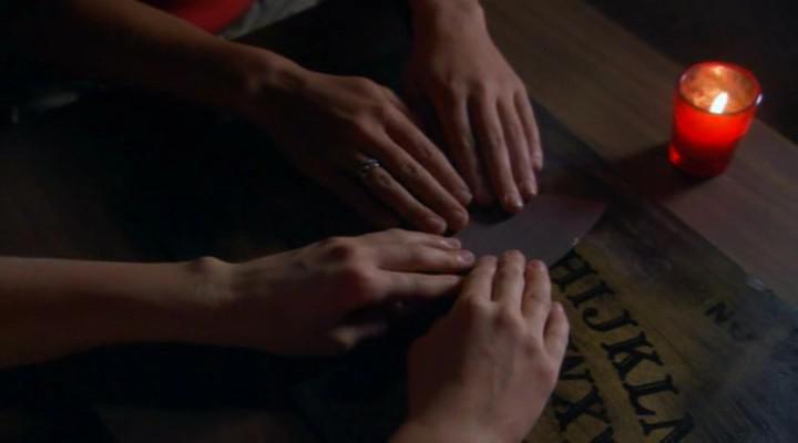 Кадр из фильма Опасный сеанс / Seance (2007)