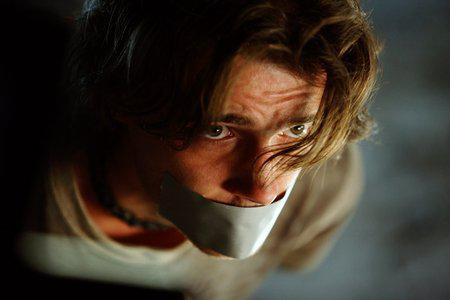Кадр из фильма Тиски (2007)