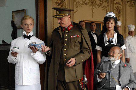 Кадр из фильма Я обслуживал английского короля / Obsluhoval jsem anglického krále (2007)