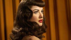Кадры из фильма Непристойная Бетти Пейдж / The Notorious Bettie Page (2007)
