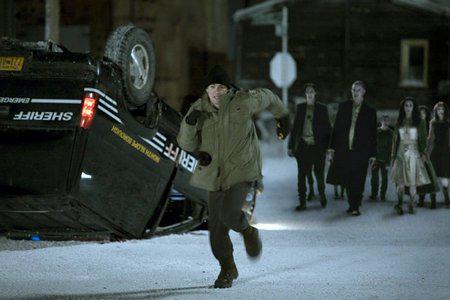 Кадр из фильма 30 дней ночи / 30 Days of Night (2007)