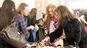 Кадры из фильма Шопоголик / Confessions of a Shopaholic (2009)