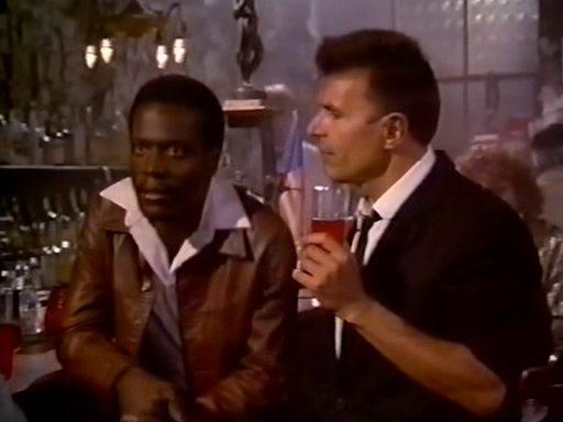 Кадр из фильма Щеколда / Le Déclic (1985)