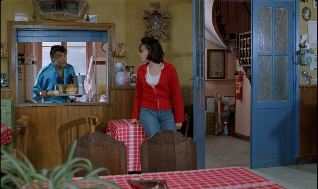 Кадр из фильма 37,2º утром / 37°2 le matin (1986)