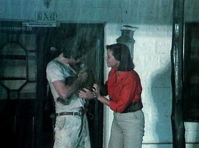 Кадр из фильма В тени Килиманджаро / In the Shadow of Kilimanjaro (1986)
