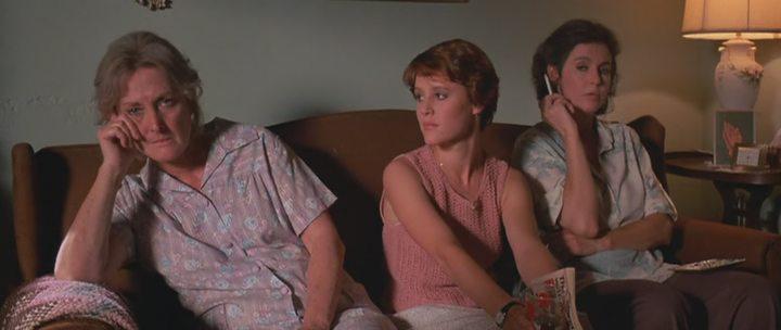 Кадр из фильма В упор / At Close Range (1986)