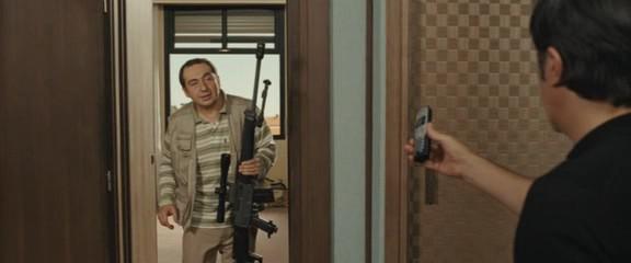 Кадр из фильма Зануда / L'emmerdeur (2008)