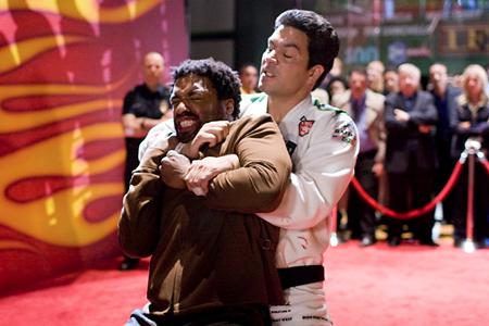 Кадр из фильма Красный пояс / Redbelt (2008)