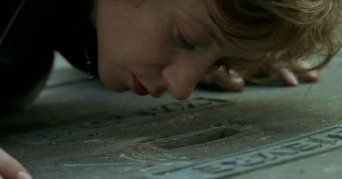 Кадр из фильма Тайна Антуана Ватто / Ce que mes yeux ont vu (2008)