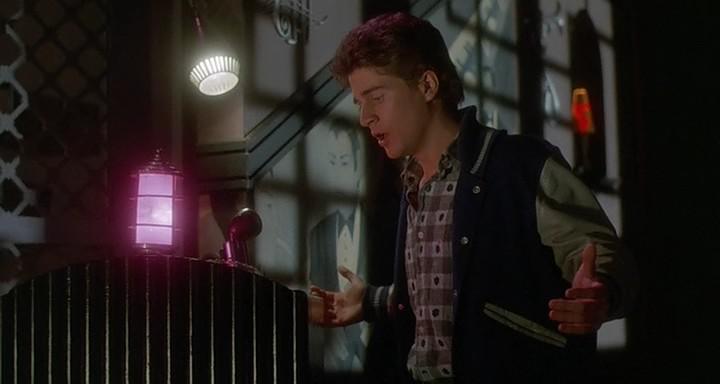 Кадр из фильма Вамп / Vamp (1986)
