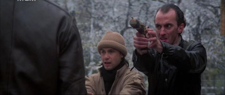 Кадр из фильма Беги без оглядки / Running Scared (1986)