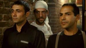 Кадры из фильма Мой нетронутый остров / Issiz Adam (2008)