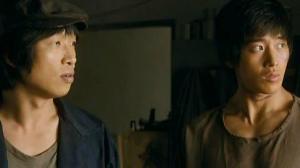 Кадры из фильма Парни не плачут / Sonyeoneun uljianneunda (2008)