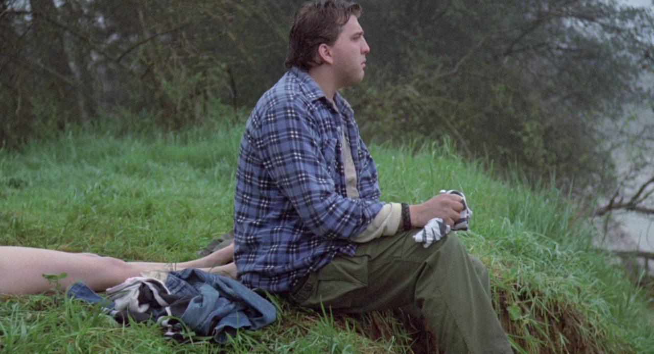 Кадр из фильма На берегу реки / River's Edge (1986)