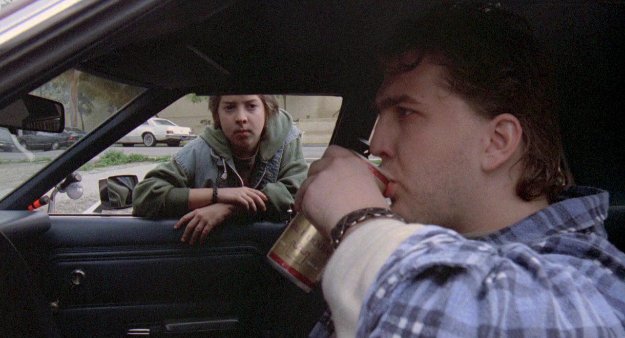 Кадр из фильма На берегу реки / River's Edge (1986)