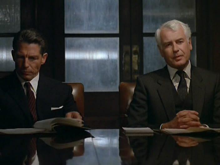 Кадр из фильма Защита империи / Defence of the Realm (1986)