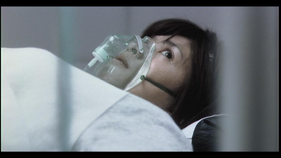 Кадр из фильма Спокойная комната / Quiet room ni yôkoso (2007)