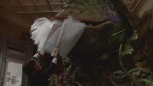Кадры из фильма Лавка ужасов / Little Shop of Horrors (1986)