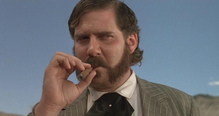 Кадр из фильма Уолкер / Walker (1987)