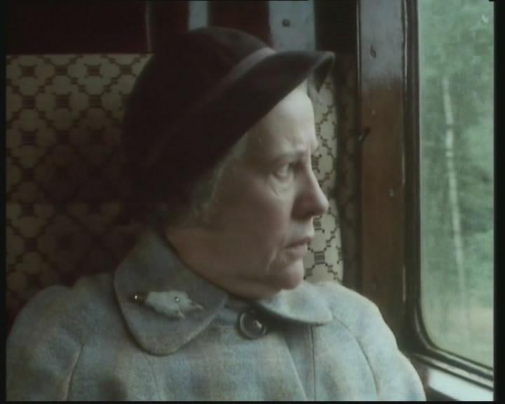Кадр из фильма Мисс Марпл: Точно по расписанию / Miss Marple: 4.50 From Paddington (1987)