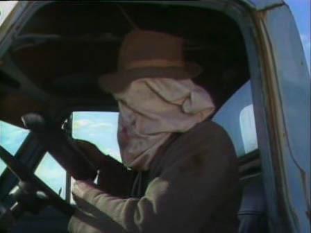 Кадр из фильма Деревенские зомби / Redneck Zombies (1987)