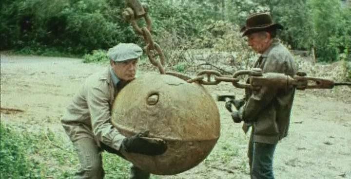 Кадр из фильма Раз на раз не приходится (1987)
