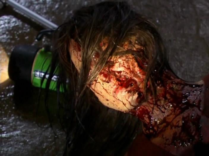 Кадр из фильма Тень в глубине / Croc (2007)