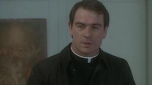 Кадры из фильма Нарушенные обеты / Broken Vows (1987)