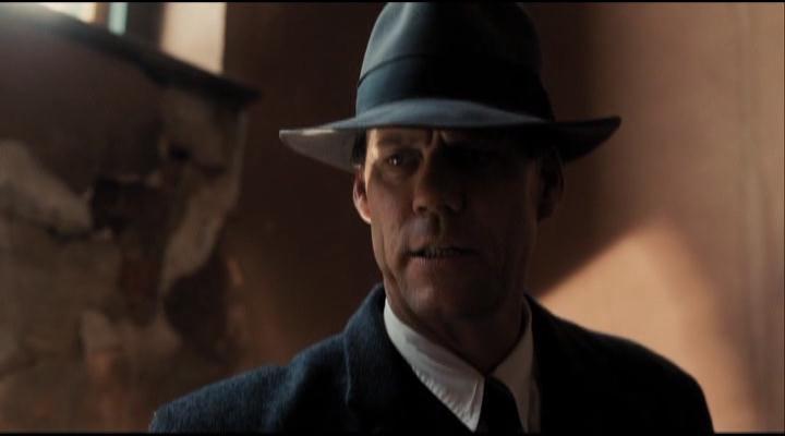 Кадр из фильма Серый человек / The Gray Man (2007)