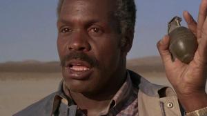 Кадры из фильма Смертельное оружие / Lethal weapon (1987)